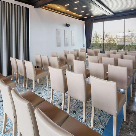 Park Inn By Radisson Esmirna Exterior foto